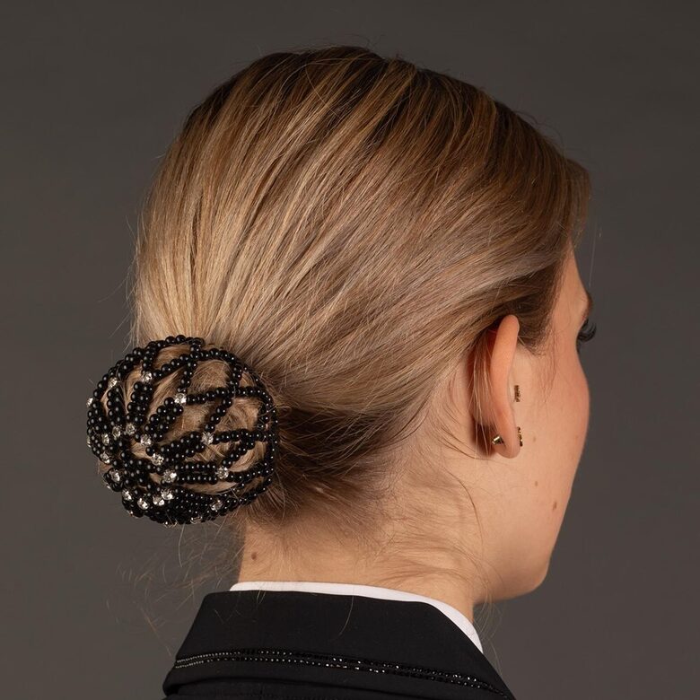 Sietiņš matiem jātniekiem ar kristāliem un pērlītēm 